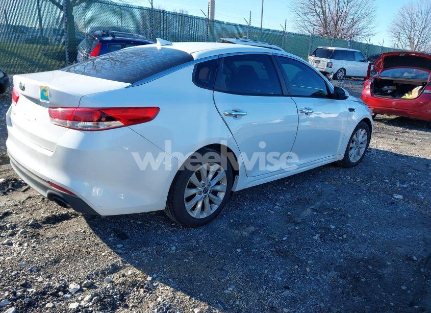 Photo 4 of 2016 Kia Optima LX (VIN 5XXGT4L30GG007333)