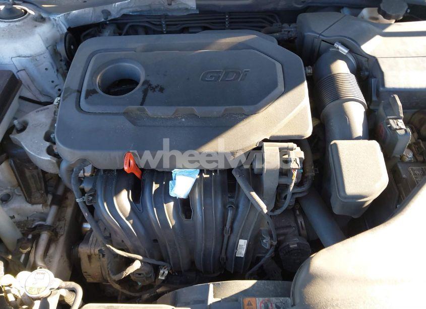 Photo 6 of 2016 Kia Optima LX (VIN 5XXGT4L30GG007333)