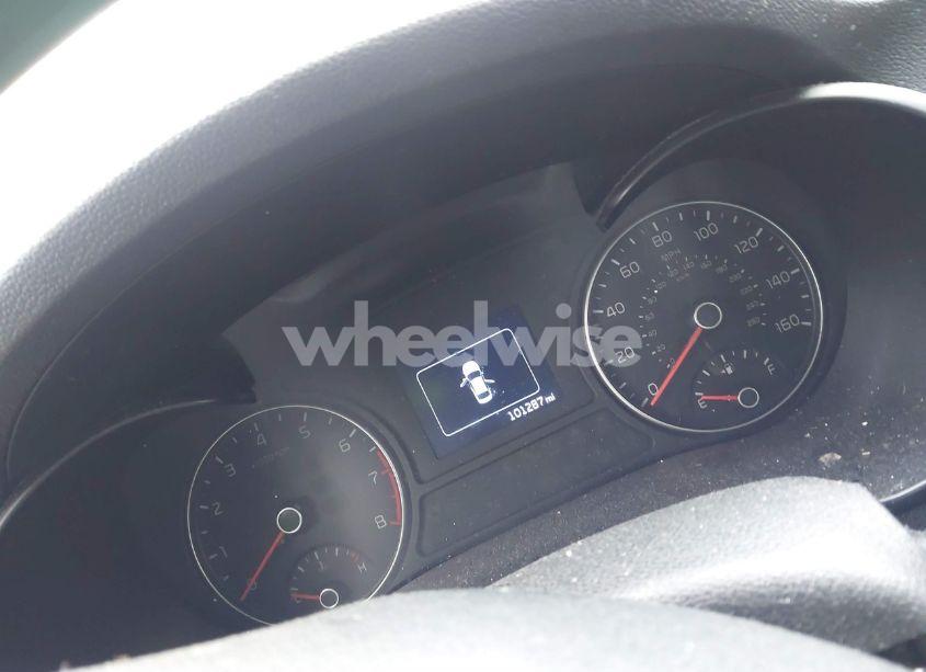 Photo 7 of 2016 Kia Optima LX (VIN 5XXGT4L30GG016985)