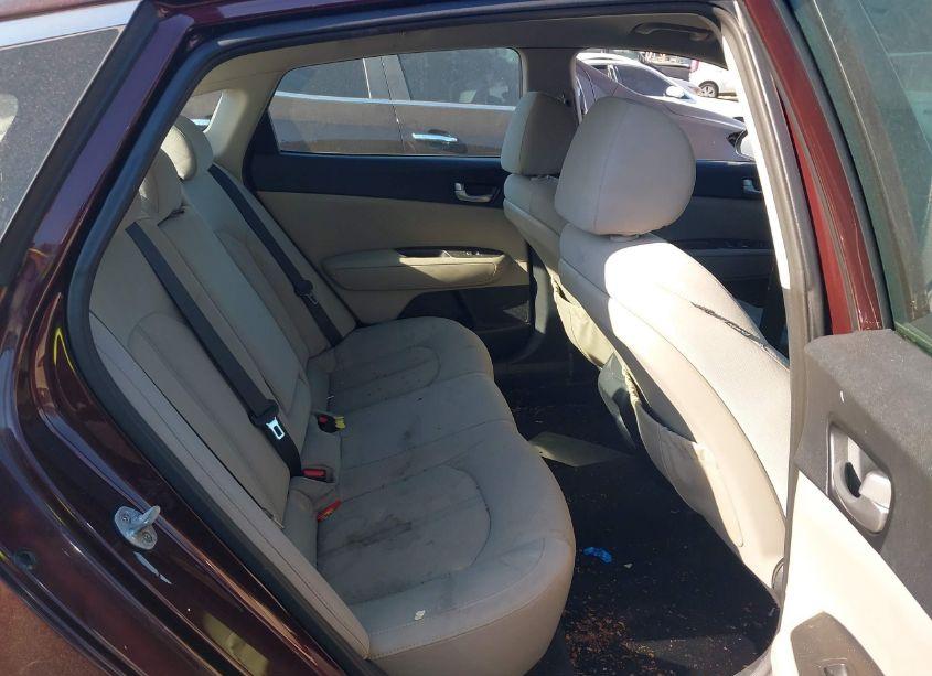 Photo 8 of 2016 Kia Optima LX (VIN 5XXGT4L30GG030286)