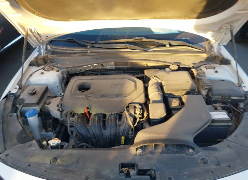 Photo 10 of 2016 Kia Optima LX (VIN 5XXGT4L30GG045001)