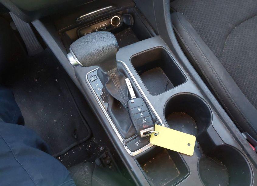 Photo 11 of 2016 Kia Optima LX (VIN 5XXGT4L30GG045001)