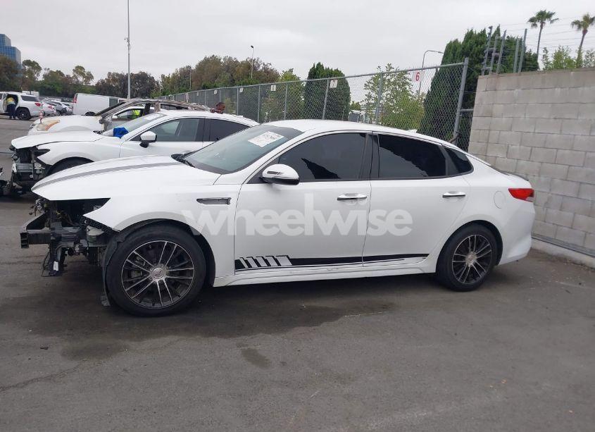 Photo 15 of 2016 Kia Optima LX (VIN 5XXGT4L30GG060095)