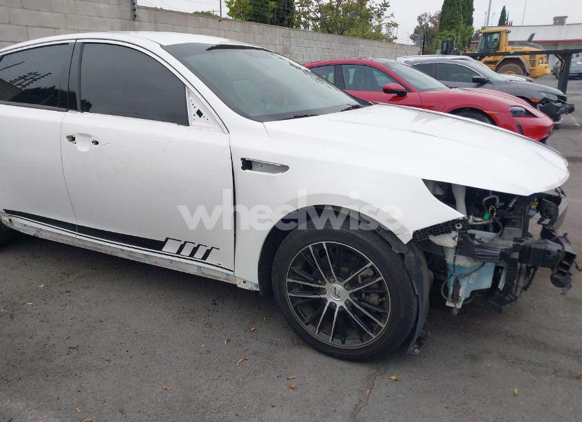 Photo 18 of 2016 Kia Optima LX (VIN 5XXGT4L30GG060095)