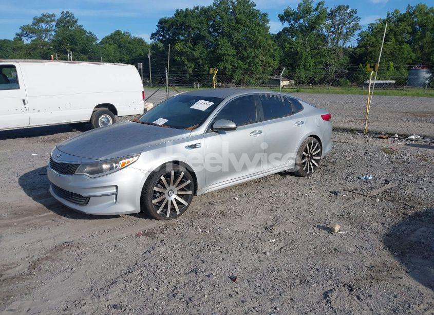 Photo 2 of 2016 Kia Optima LX (VIN 5XXGT4L30GG065152)