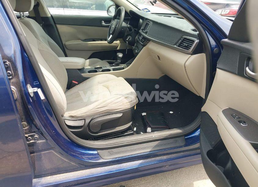 Photo 5 of 2016 Kia Optima LX (VIN 5XXGT4L30GG073039)