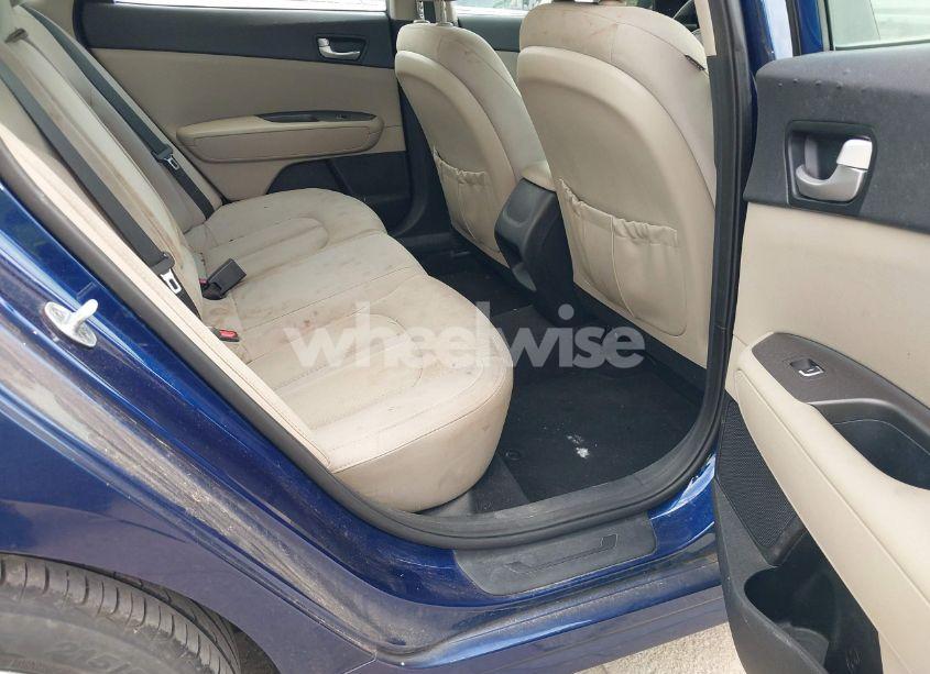 Photo 8 of 2016 Kia Optima LX (VIN 5XXGT4L30GG073039)