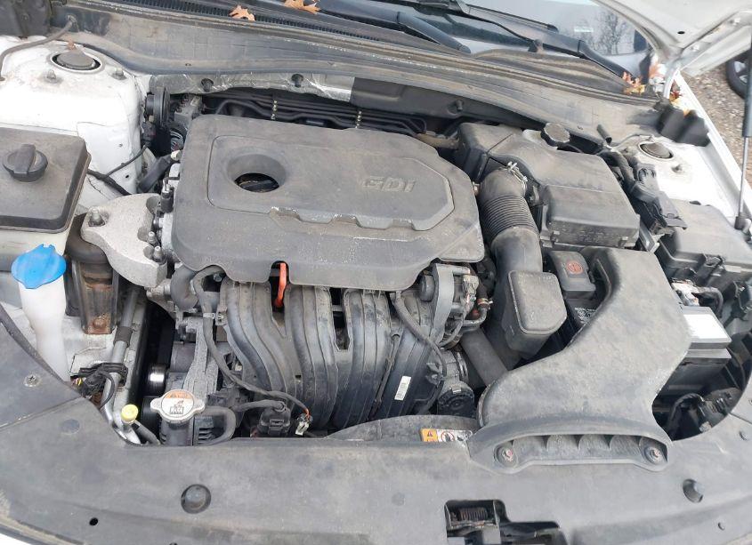 Photo 10 of 2016 Kia Optima LX (VIN 5XXGT4L30GG080718)