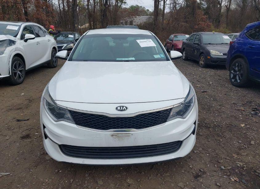 Photo 12 of 2016 Kia Optima LX (VIN 5XXGT4L30GG080718)