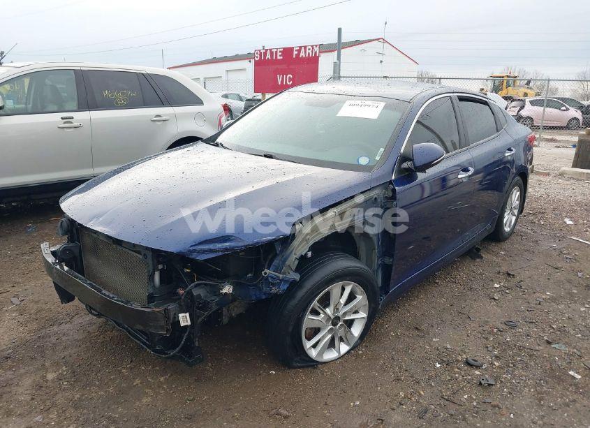 Photo 2 of 2016 Kia Optima LX (VIN 5XXGT4L30GG084591)