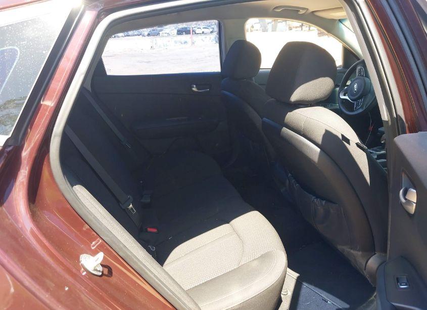 Photo 8 of 2016 Kia Optima LX (VIN 5XXGT4L30GG088284)