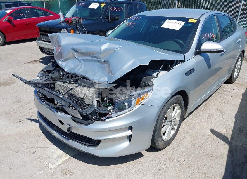 Photo 6 of 2016 Kia Optima LX (VIN 5XXGT4L30GG093775)