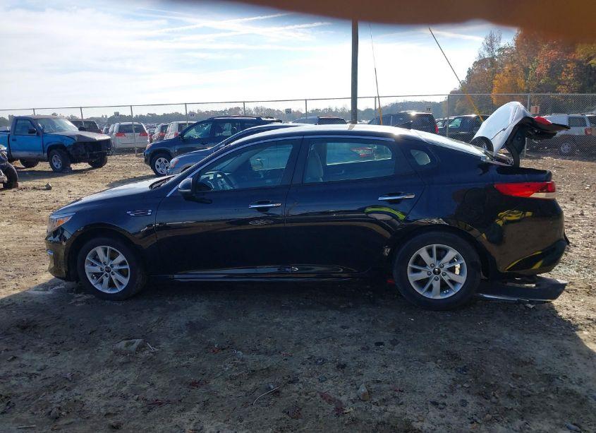 Photo 14 of 2016 Kia Optima LX (VIN 5XXGT4L30GG101504)