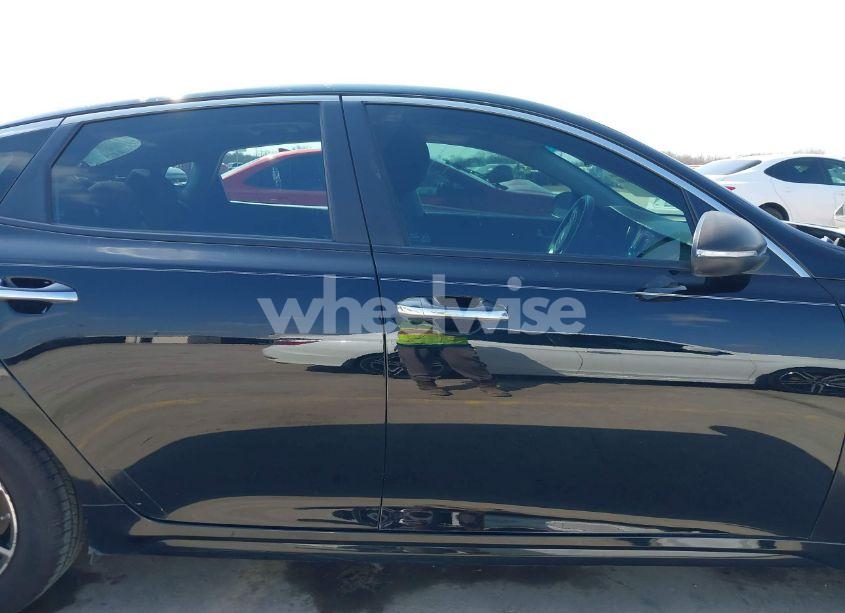 Photo 14 of 2016 Kia Optima LX (VIN 5XXGT4L30GG110123)