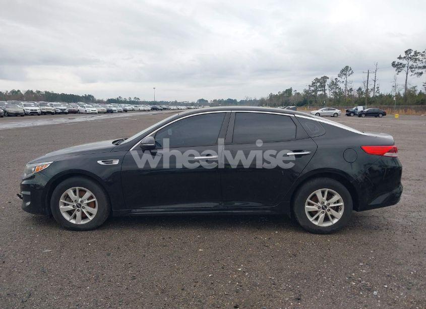 Photo 14 of 2016 Kia Optima LX (VIN 5XXGT4L30GG111711)
