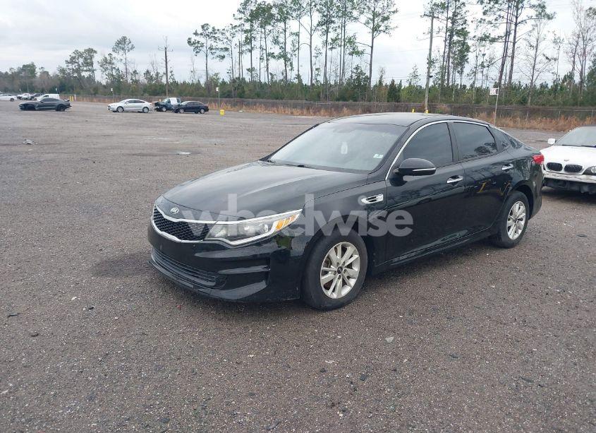 Photo 2 of 2016 Kia Optima LX (VIN 5XXGT4L30GG111711)