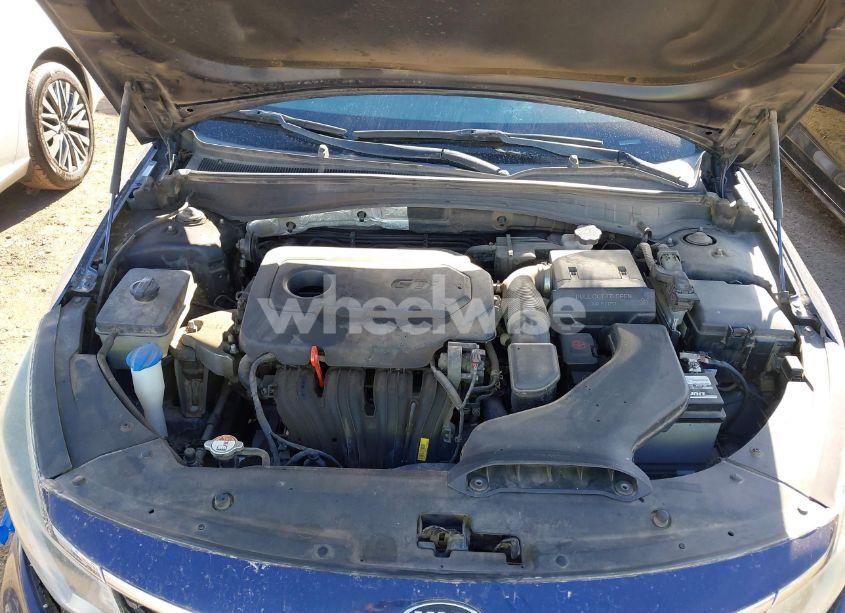 Photo 10 of 2017 Kia Optima LX (VIN 5XXGT4L30HG125710)