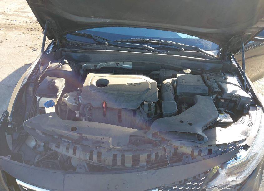 Photo 10 of 2017 Kia Optima LX (VIN 5XXGT4L30HG126355)