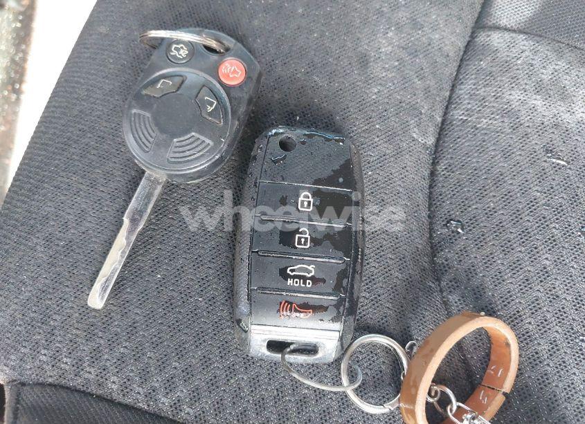 Photo 11 of 2017 Kia Optima LX (VIN 5XXGT4L30HG135072)