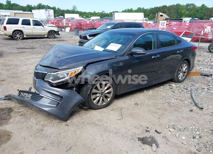 Photo 2 of 2017 Kia Optima LX (VIN 5XXGT4L30HG155483)