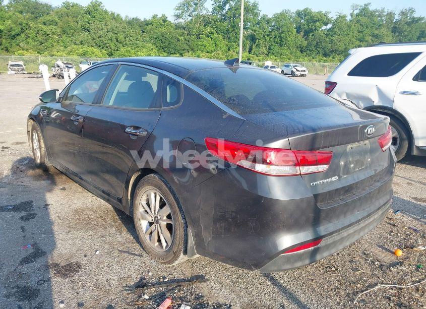 Photo 3 of 2017 Kia Optima LX (VIN 5XXGT4L30HG158576)