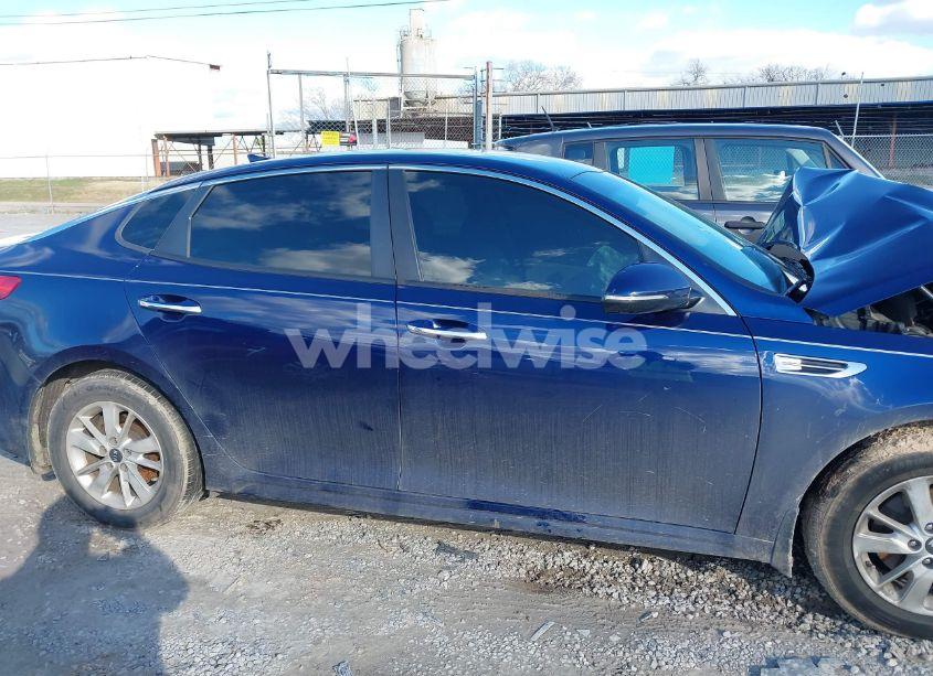 Photo 13 of 2017 Kia Optima LX (VIN 5XXGT4L30HG170176)