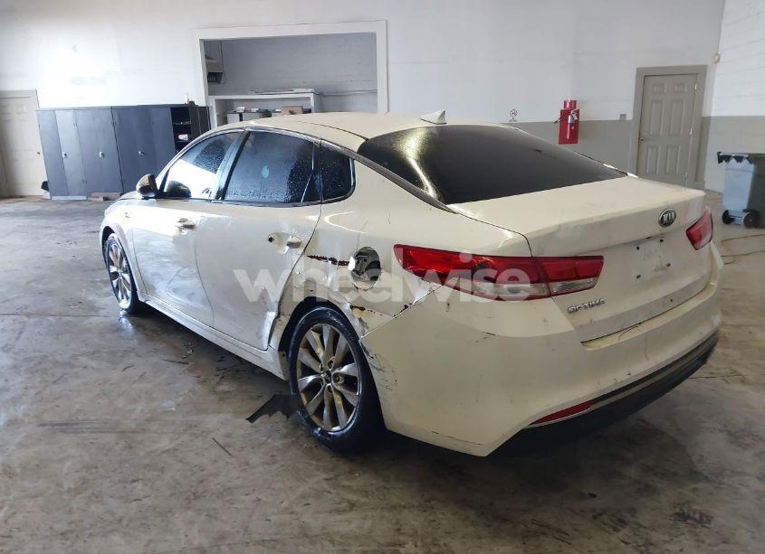 Photo 3 of 2017 Kia Optima LX (VIN 5XXGT4L30HG170906)