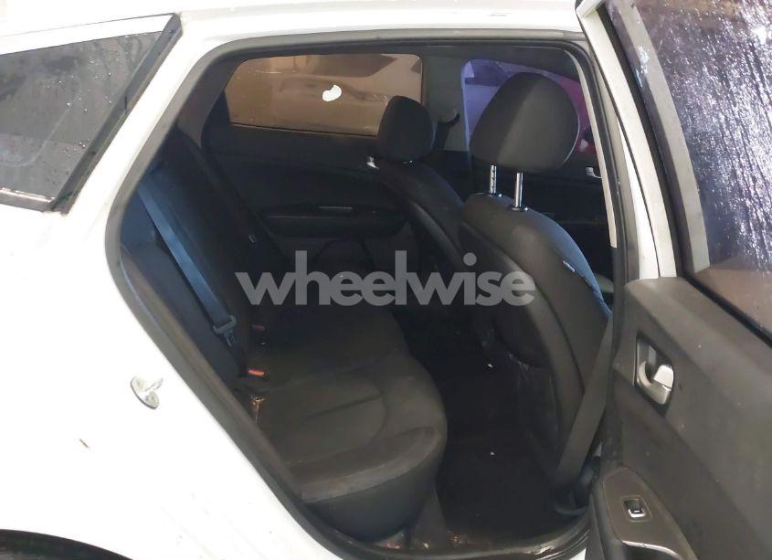 Photo 8 of 2017 Kia Optima LX (VIN 5XXGT4L30HG170906)