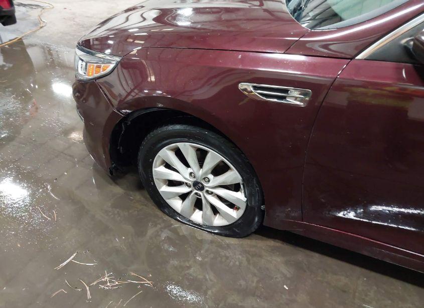 Photo 17 of 2017 Kia Optima LX (VIN 5XXGT4L30HG173255)