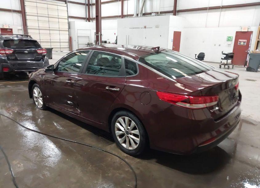 Photo 3 of 2017 Kia Optima LX (VIN 5XXGT4L30HG173255)