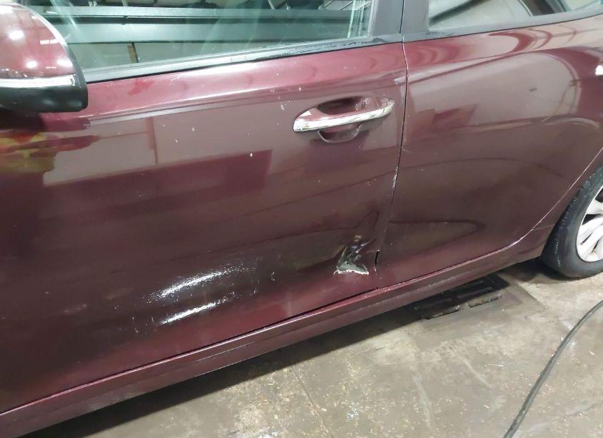 Photo 6 of 2017 Kia Optima LX (VIN 5XXGT4L30HG173255)