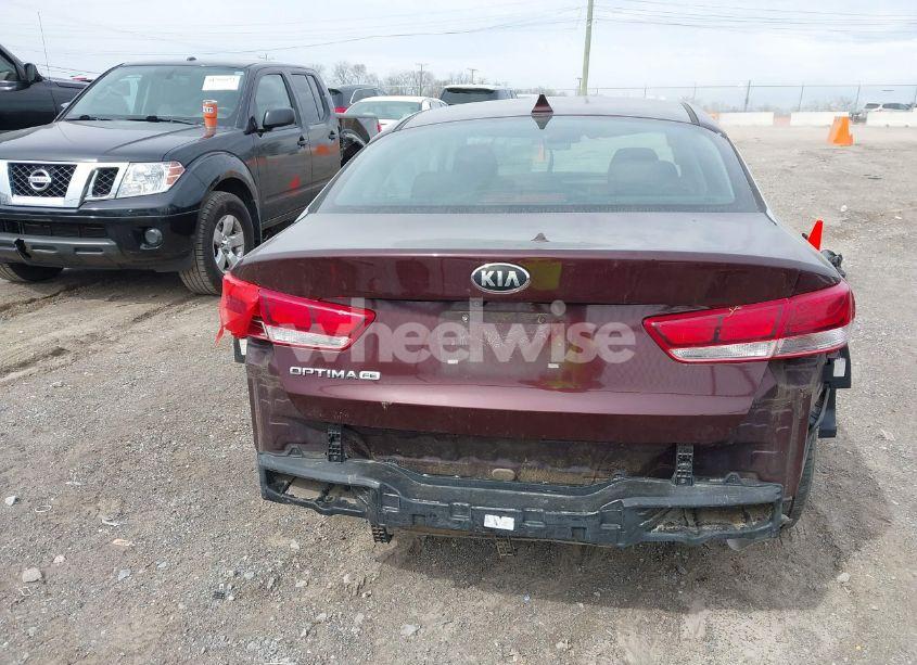 Photo 15 of 2018 Kia Optima LX (VIN 5XXGT4L30JG185640)