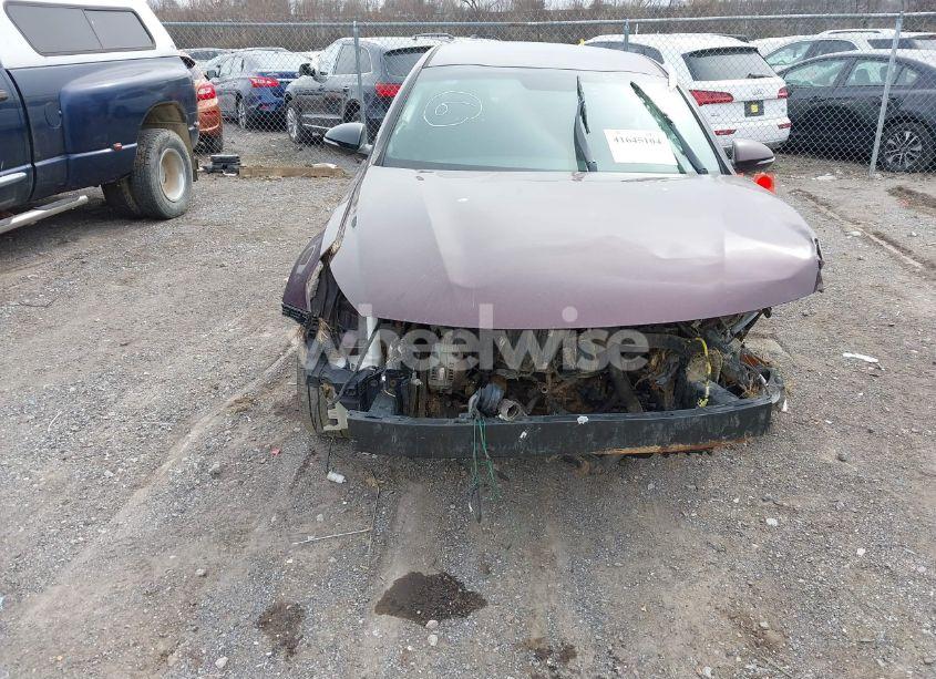 Photo 6 of 2018 Kia Optima LX (VIN 5XXGT4L30JG185640)