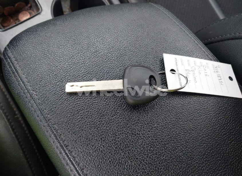 Photo 11 of 2018 Kia Optima S (VIN 5XXGT4L30JG188067)