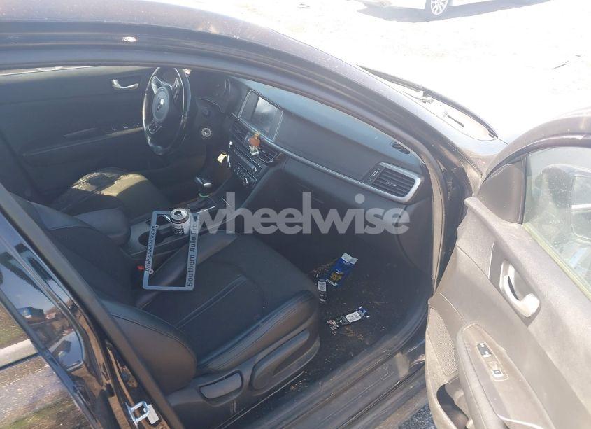 Photo 5 of 2018 Kia Optima S (VIN 5XXGT4L30JG188067)