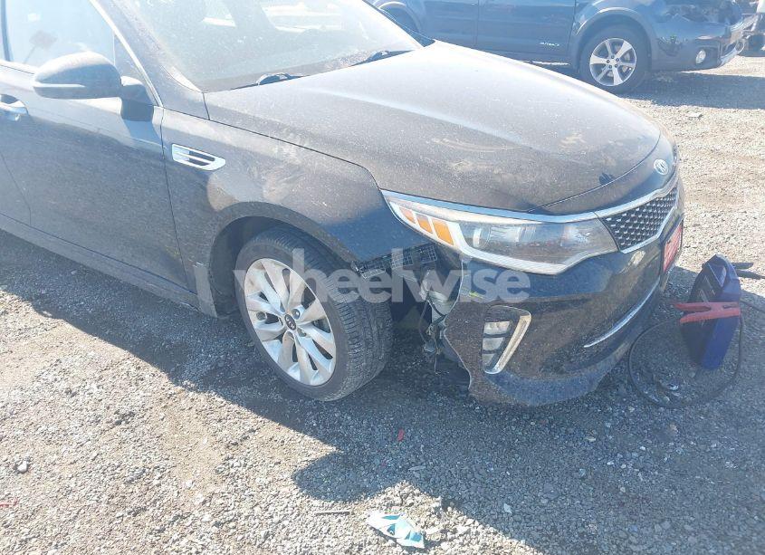 Photo 6 of 2018 Kia Optima S (VIN 5XXGT4L30JG188067)