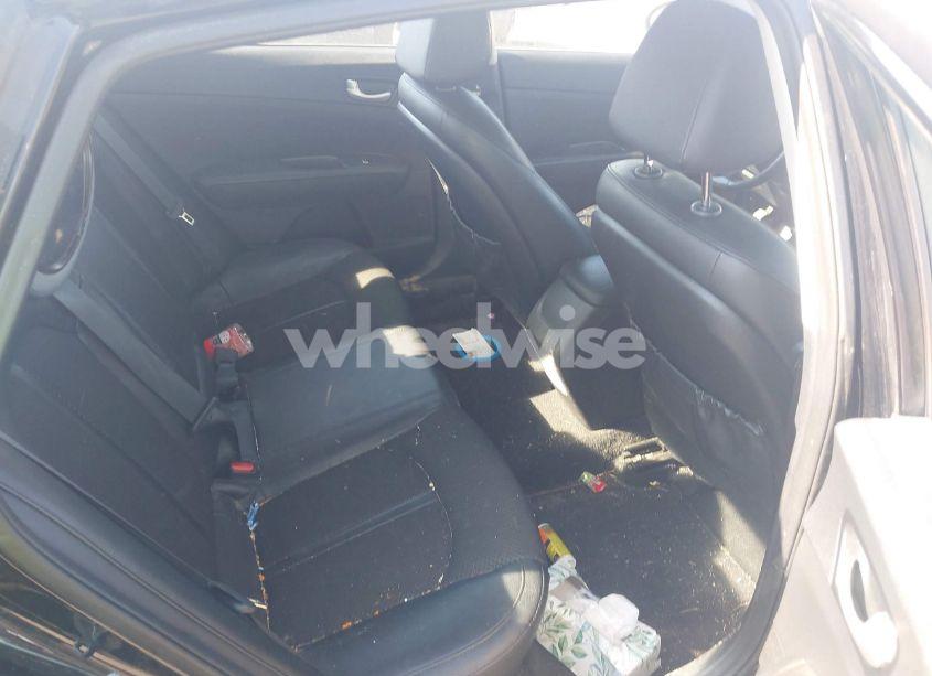 Photo 8 of 2018 Kia Optima S (VIN 5XXGT4L30JG188067)