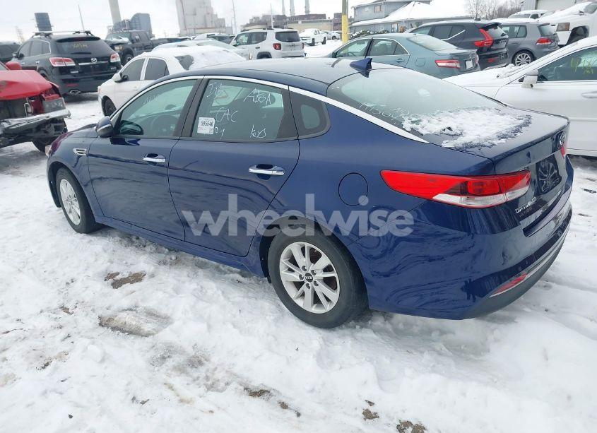 Photo 3 of 2018 Kia Optima LX (VIN 5XXGT4L30JG191504)