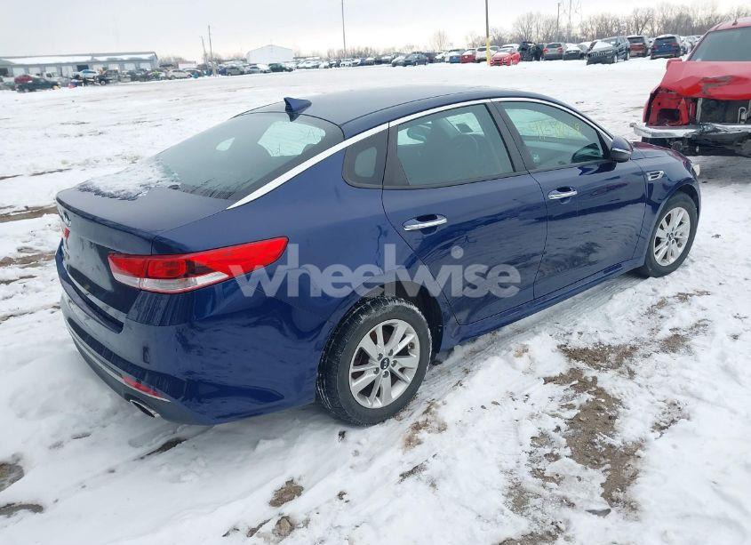 Photo 4 of 2018 Kia Optima LX (VIN 5XXGT4L30JG191504)