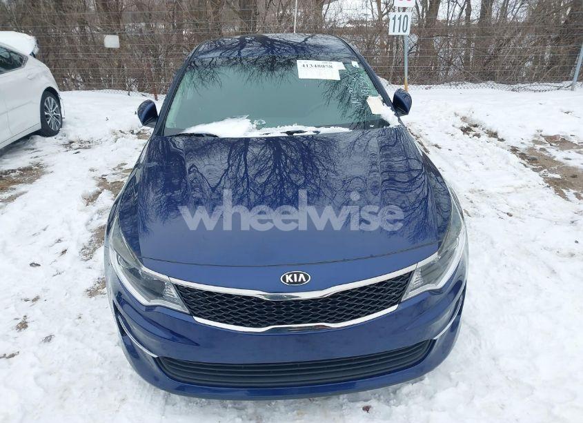 Photo 6 of 2018 Kia Optima LX (VIN 5XXGT4L30JG191504)