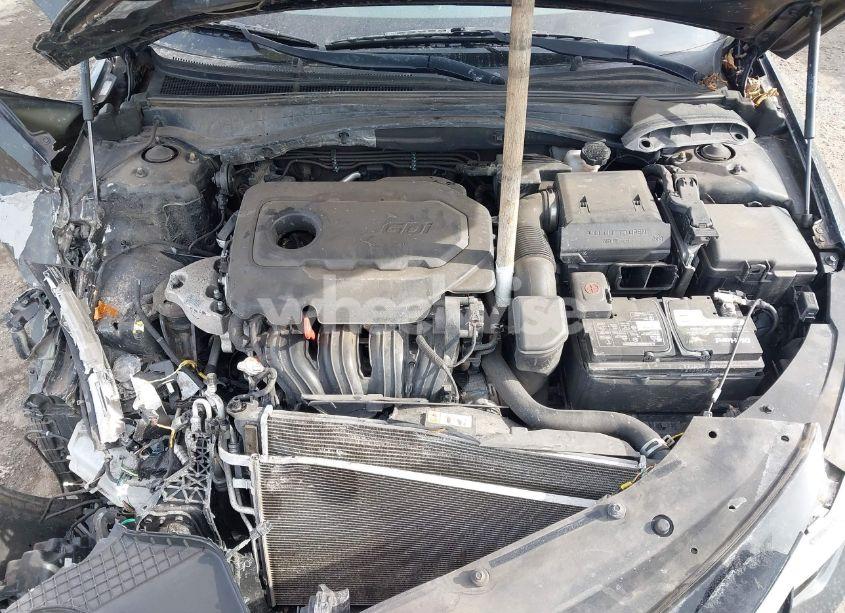 Photo 10 of 2018 Kia Optima S (VIN 5XXGT4L30JG196573)