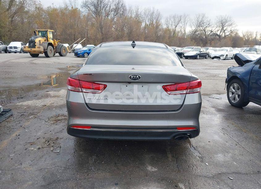 Photo 17 of 2018 Kia Optima LX (VIN 5XXGT4L30JG198002)