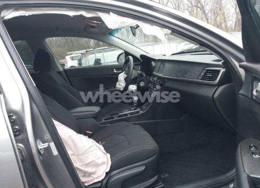 Photo 5 of 2018 Kia Optima LX (VIN 5XXGT4L30JG198002)