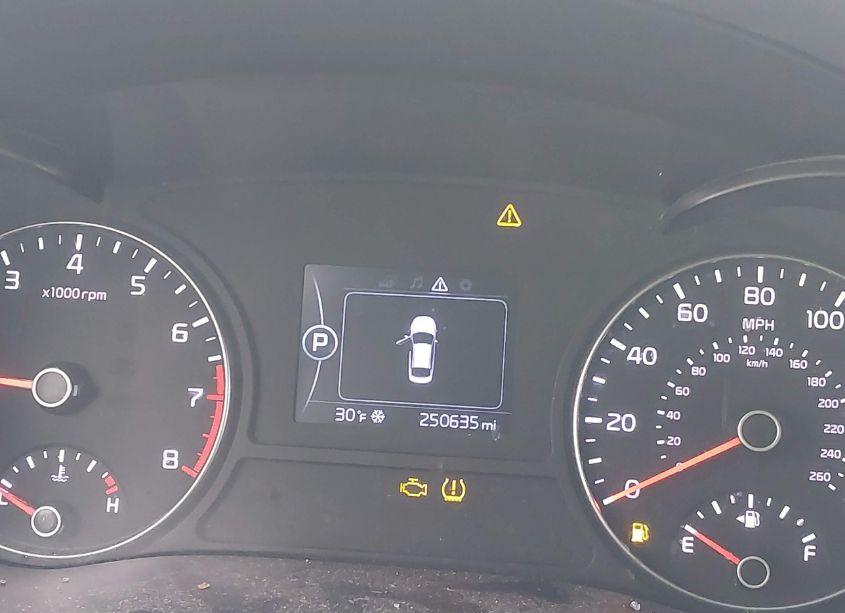 Photo 7 of 2018 Kia Optima LX (VIN 5XXGT4L30JG207278)