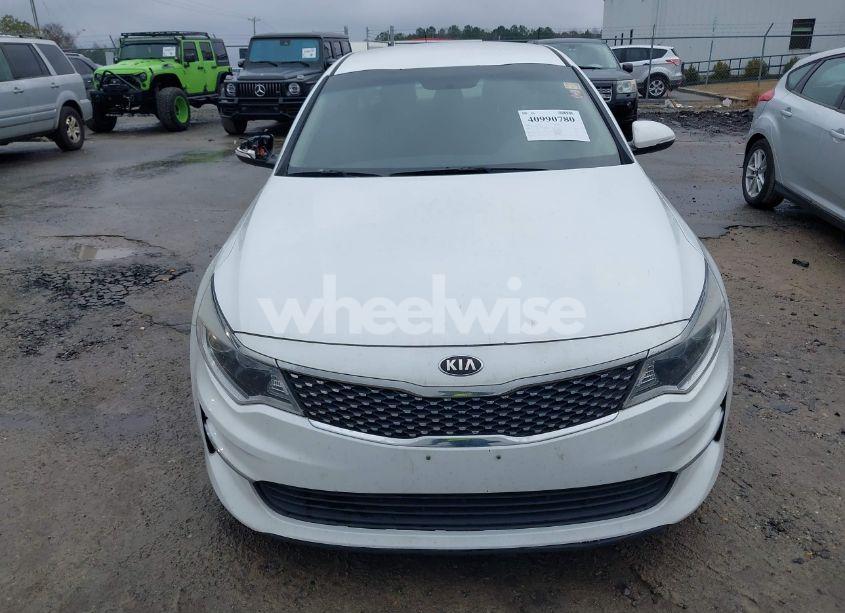 Photo 20 of 2018 Kia Optima LX (VIN 5XXGT4L30JG221505)