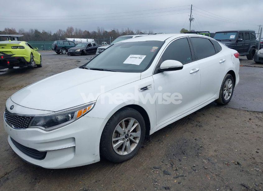 Photo 21 of 2018 Kia Optima LX (VIN 5XXGT4L30JG221505)