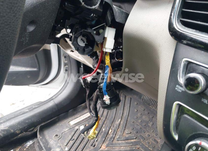 Photo 6 of 2018 Kia Optima LX (VIN 5XXGT4L30JG221505)