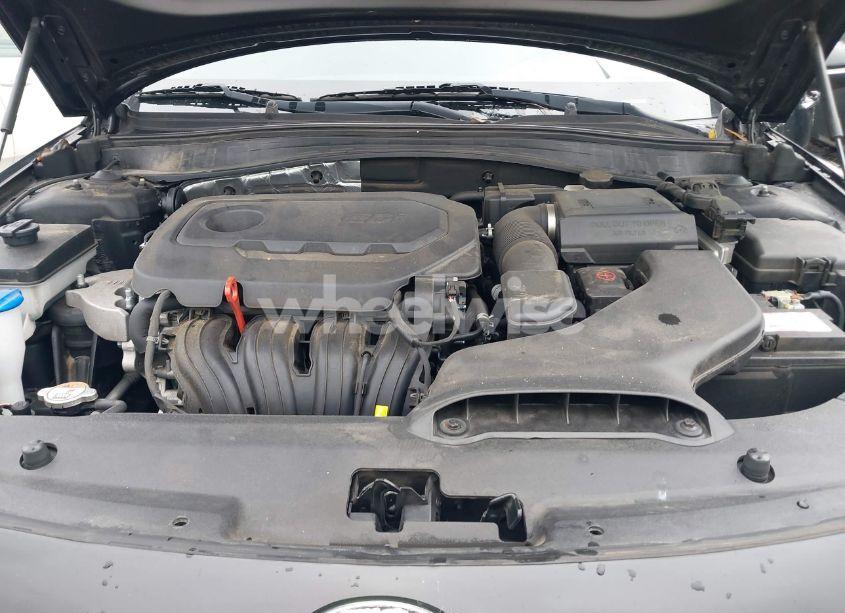 Photo 10 of 2018 Kia Optima LX (VIN 5XXGT4L30JG222699)