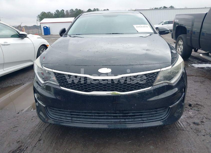 Photo 12 of 2018 Kia Optima LX (VIN 5XXGT4L30JG222699)