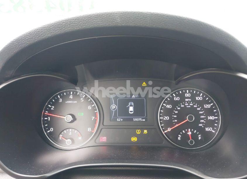 Photo 7 of 2018 Kia Optima LX (VIN 5XXGT4L30JG222699)